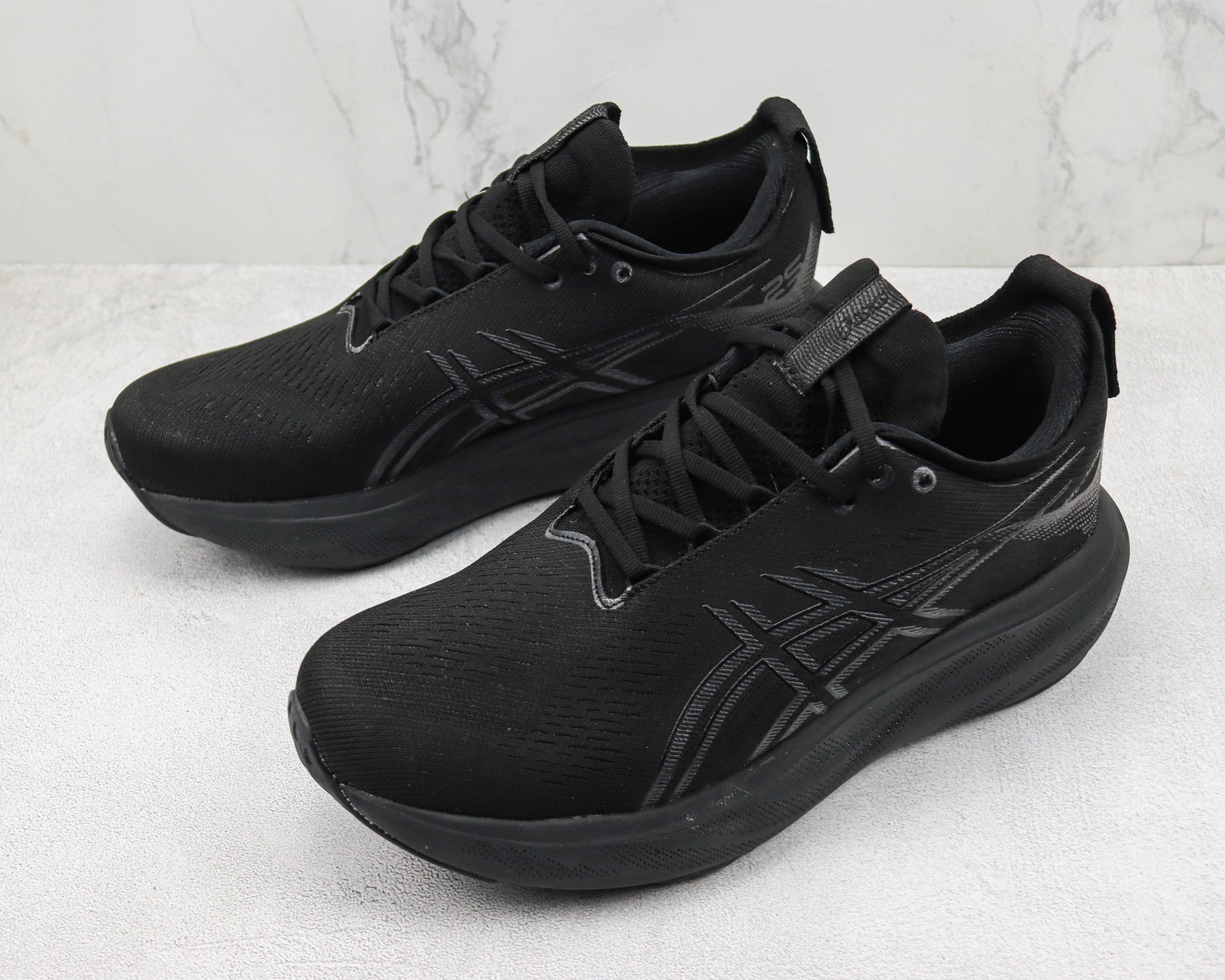 Asics Nimbus 25