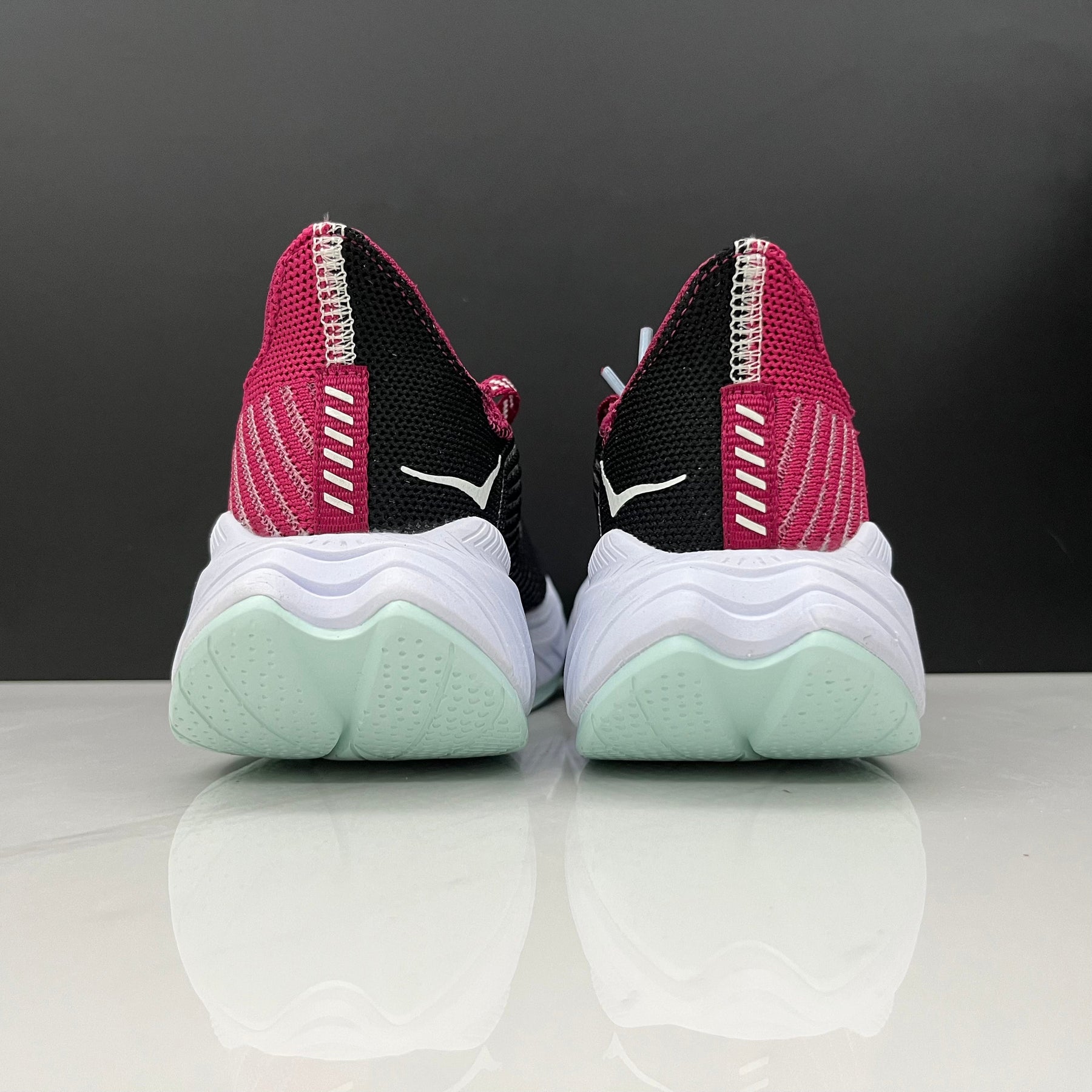 Hoka Carbon X3