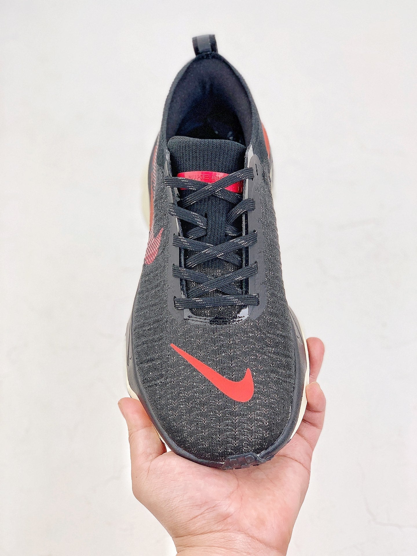 Nike Air Zoom X Invincible Run 3