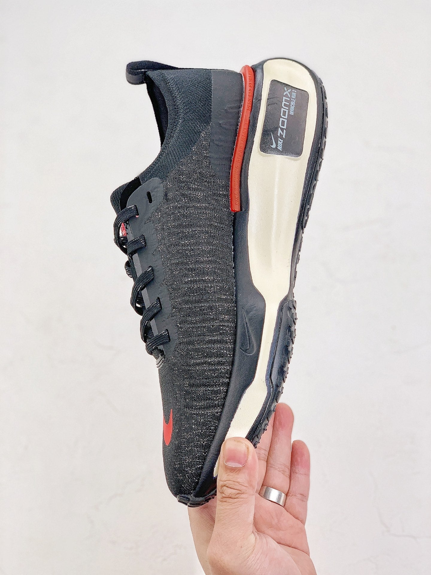 Nike Air Zoom X Invincible Run 3