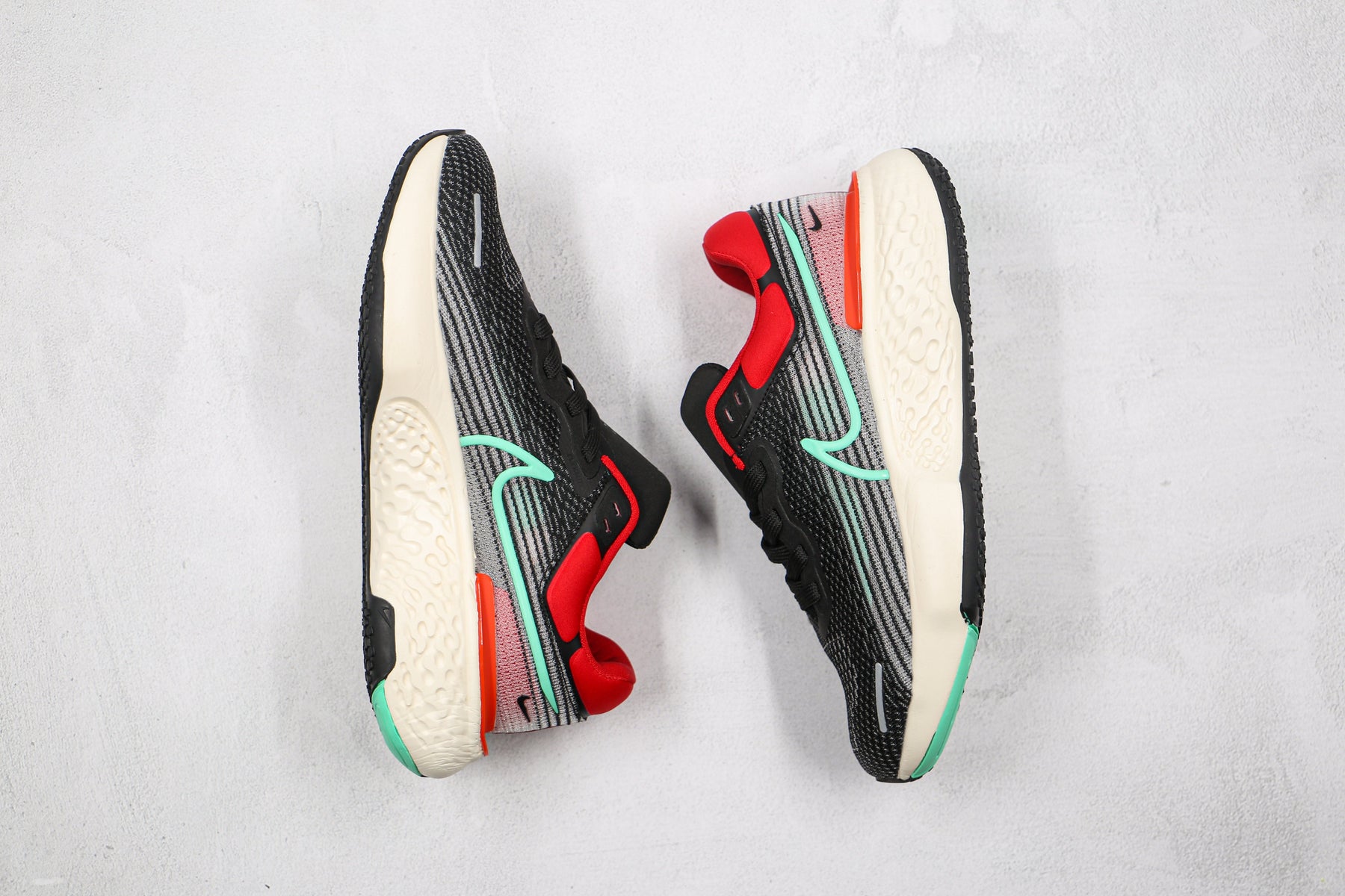 Nike Air ZoomX Invencible Run FK