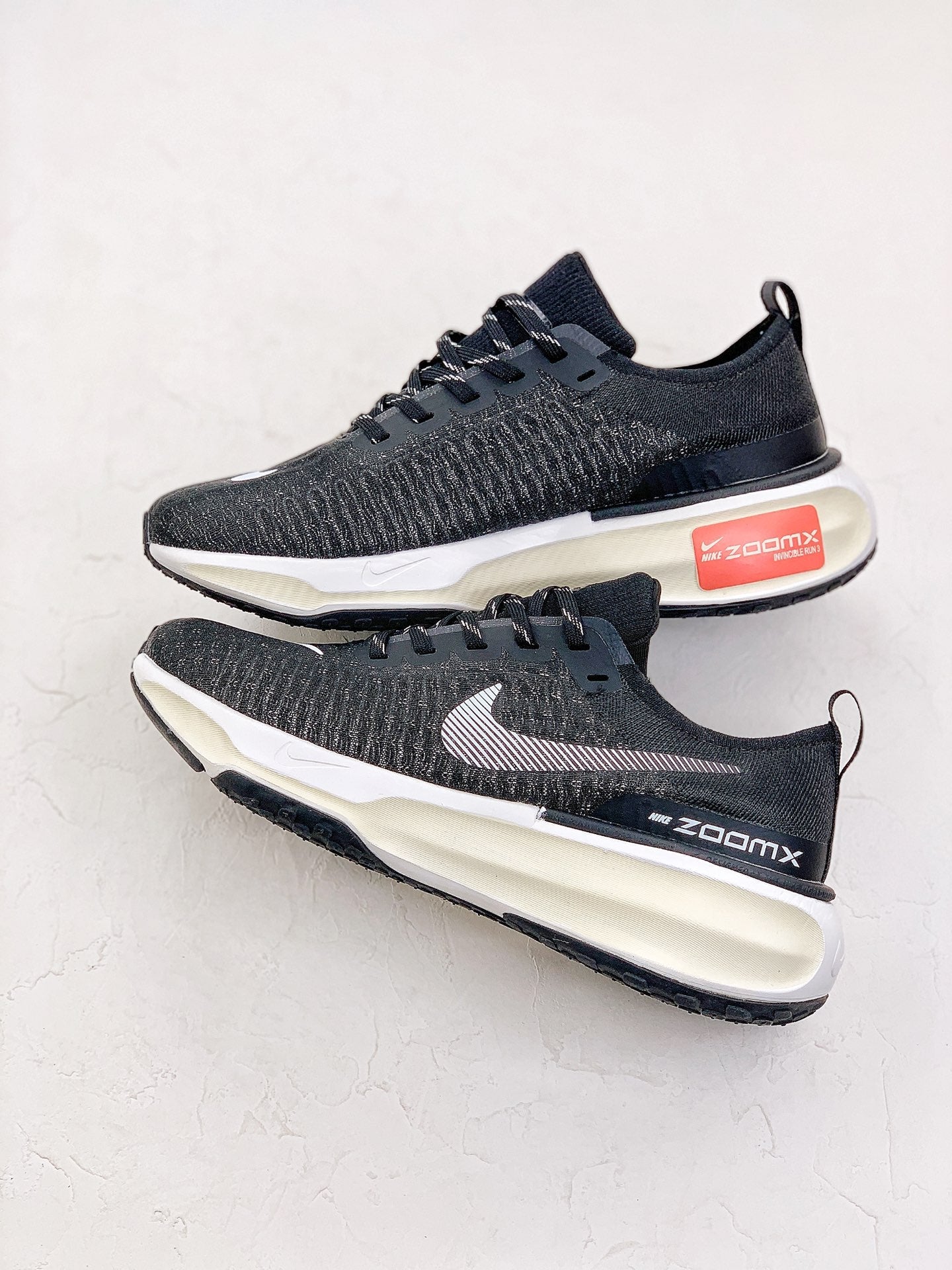 Nike Air Zoom X Invincible Run 3
