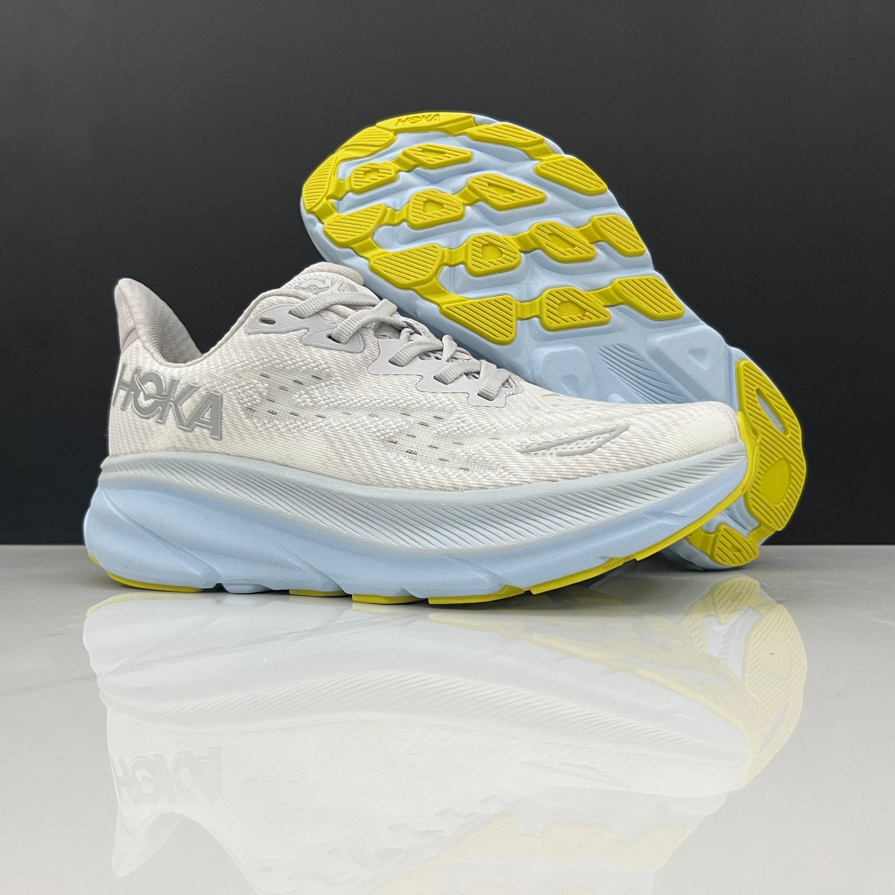Hoka Clifton 9