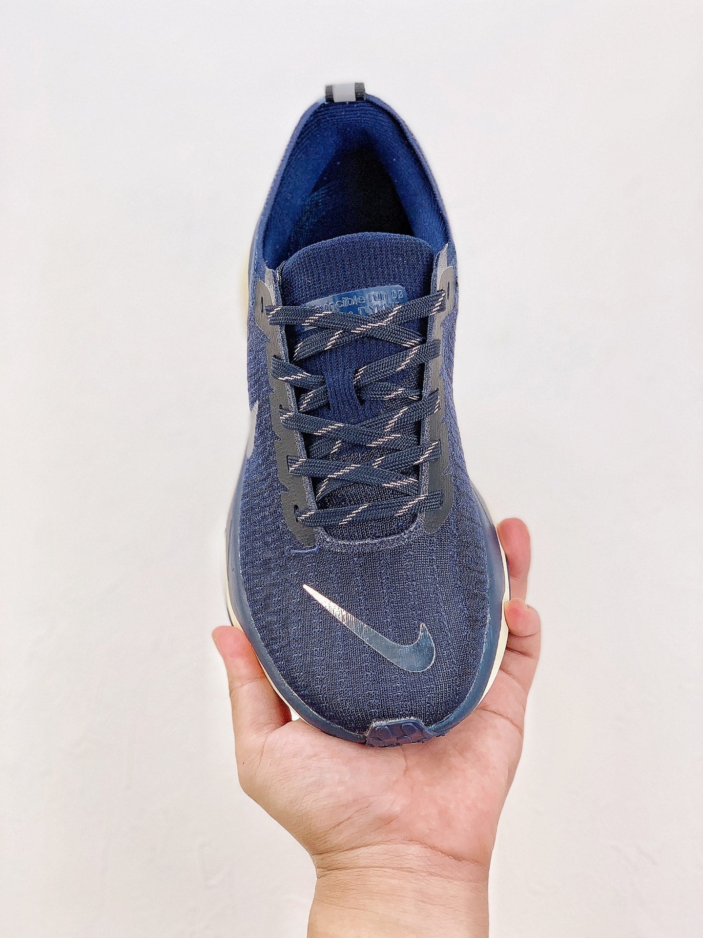 Nike Air Zoom X Invincible Run 3