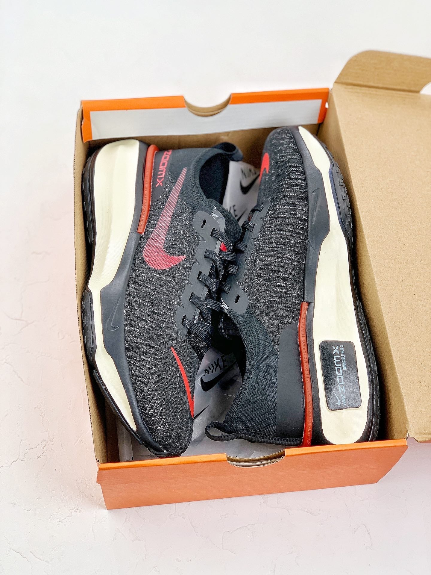 Nike Air Zoom X Invincible Run 3