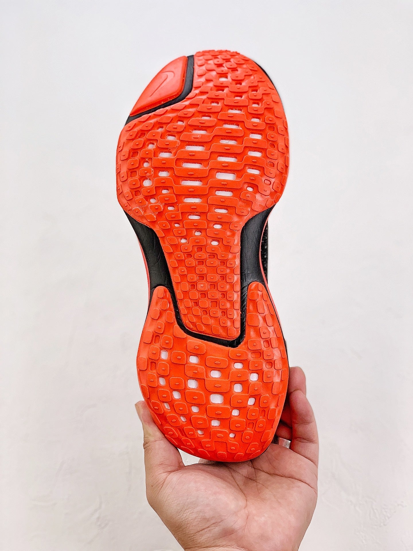 Nike Air Zoom X Invincible Run 3