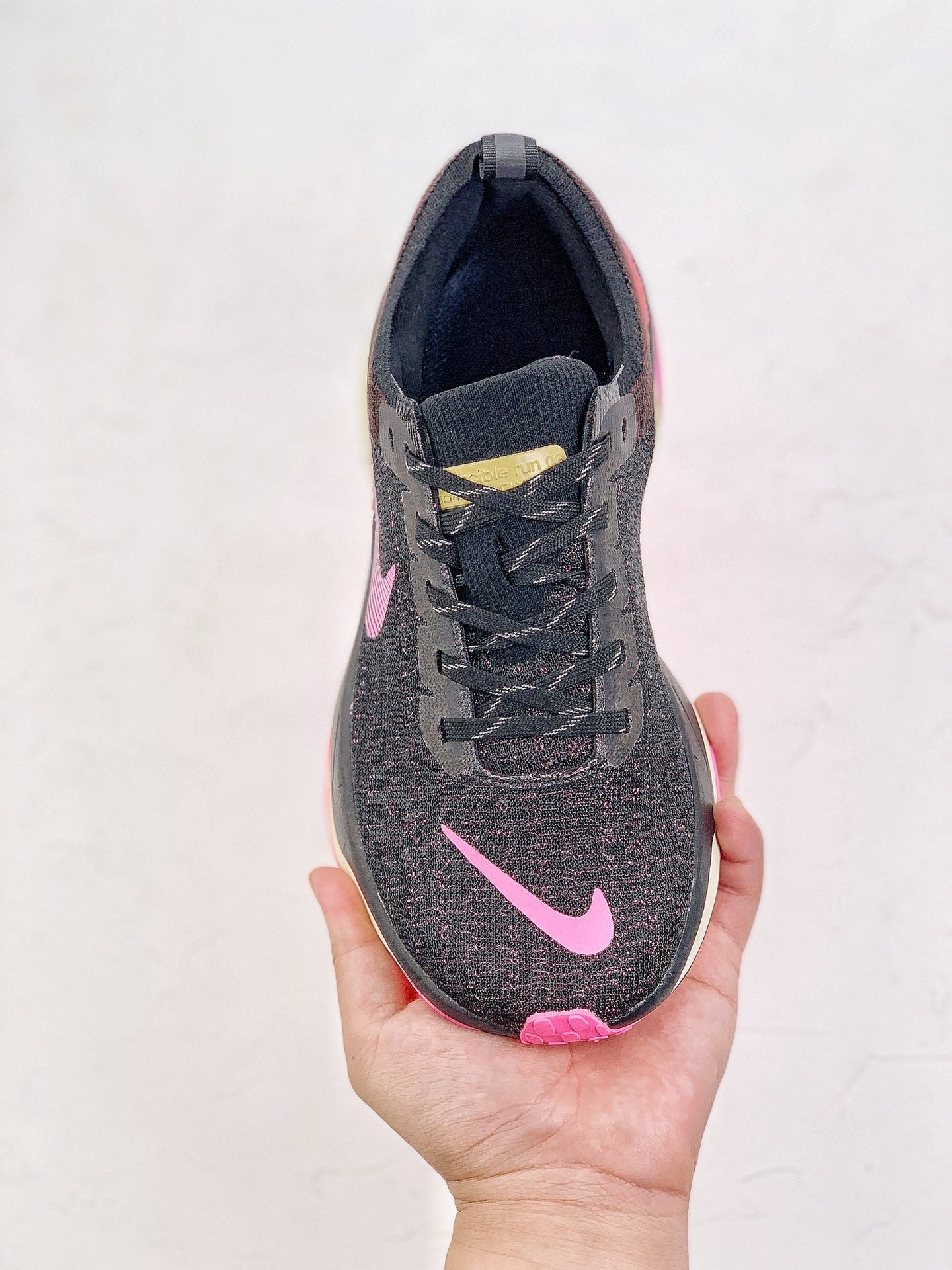 Nike Air Zoom X Invincible Run 3