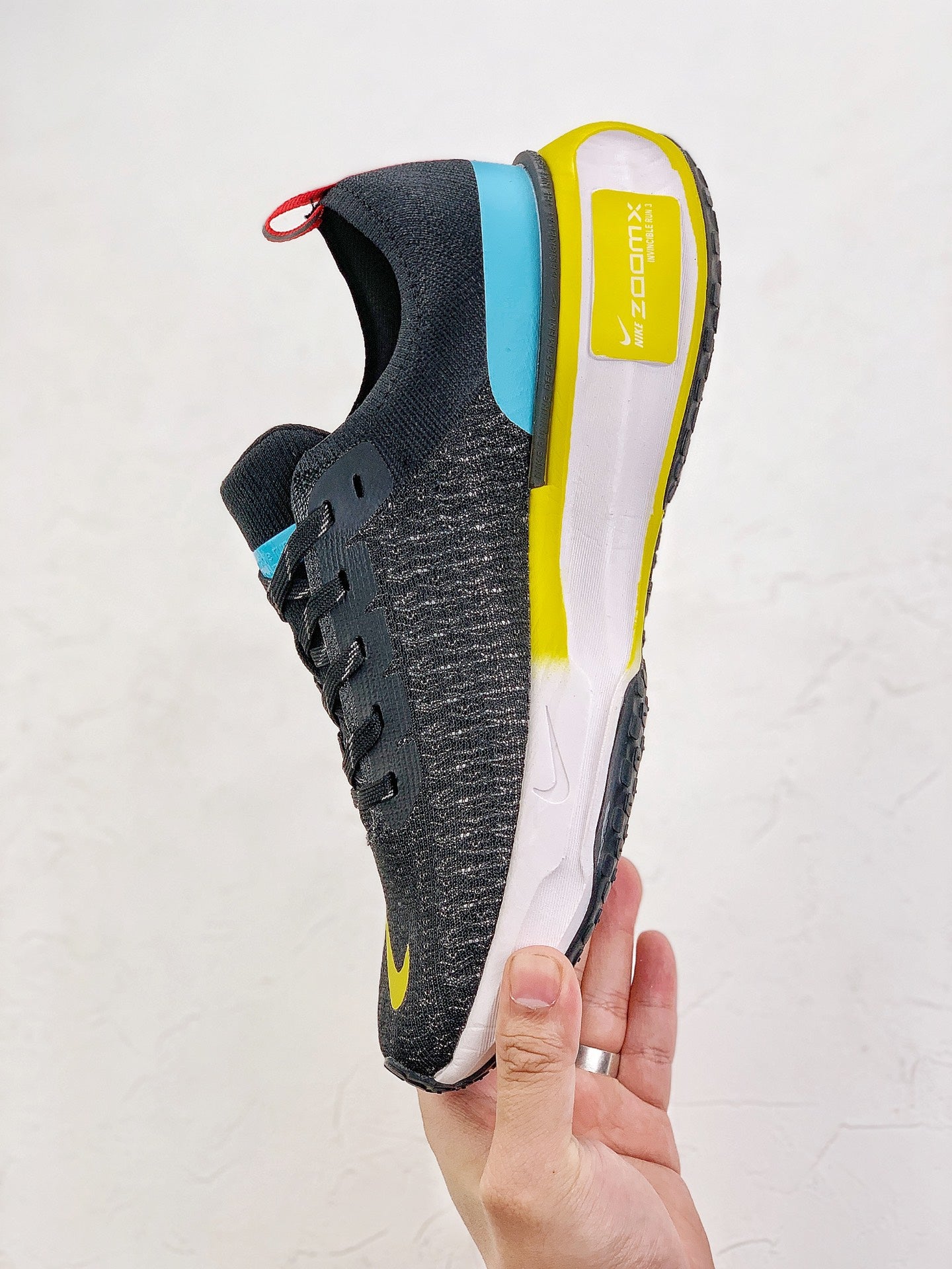 Nike Air Zoom X Invincible Run 3