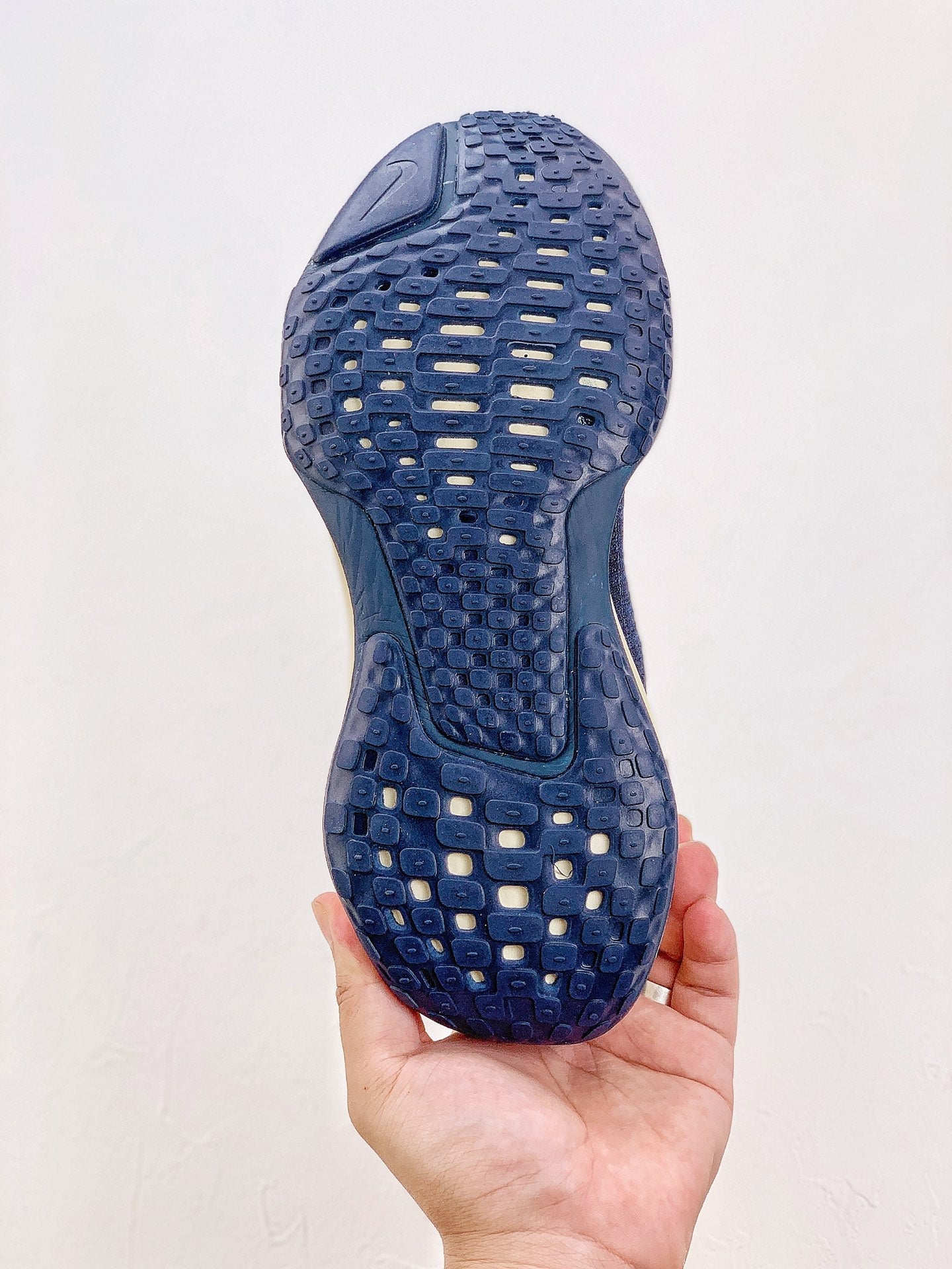 Nike Air Zoom X Invincible Run 3