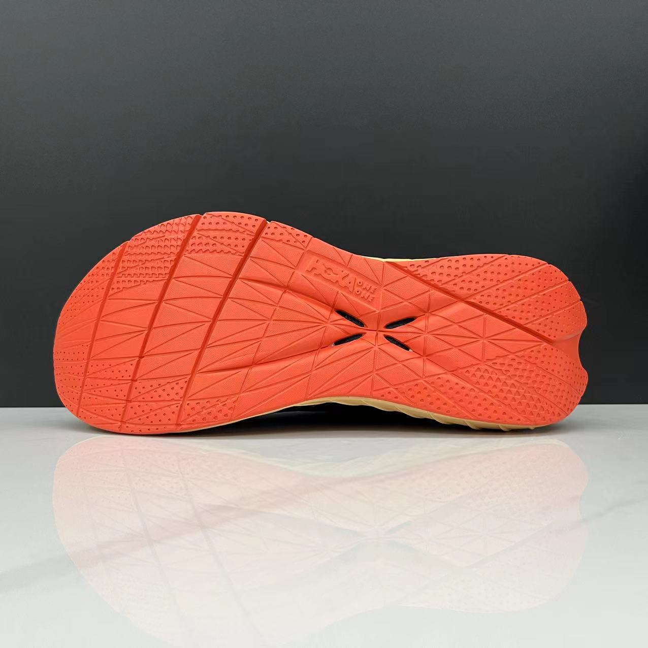 Hoka Carbon X3