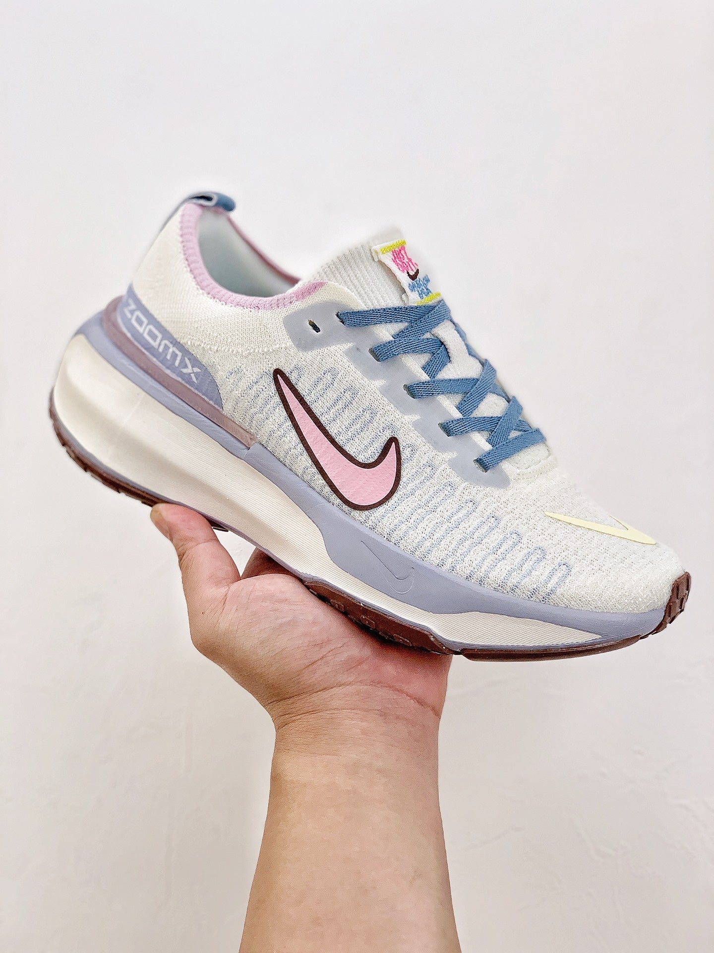 Nike Air Zoom X Invincible Run 3