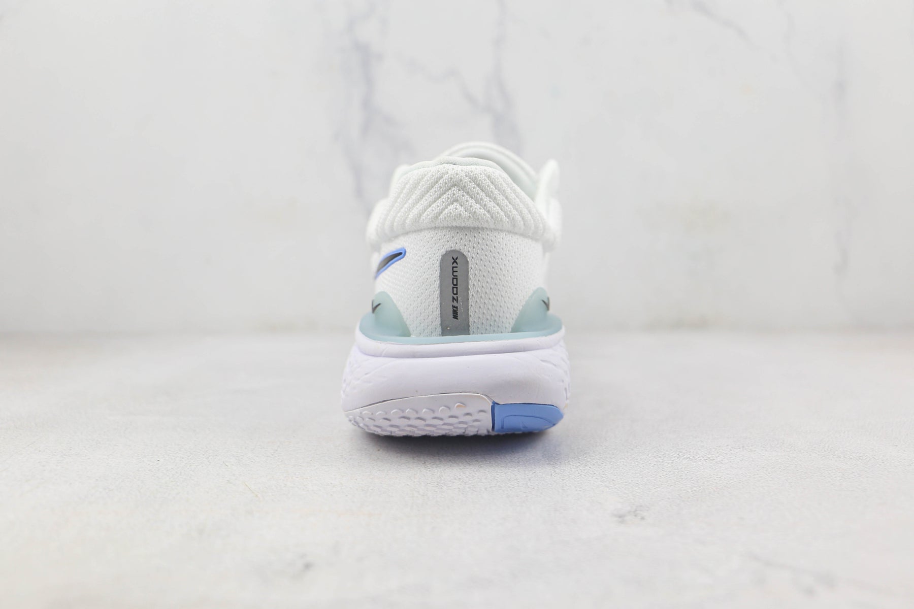 Nike Air ZoomX Invencible Run FK
