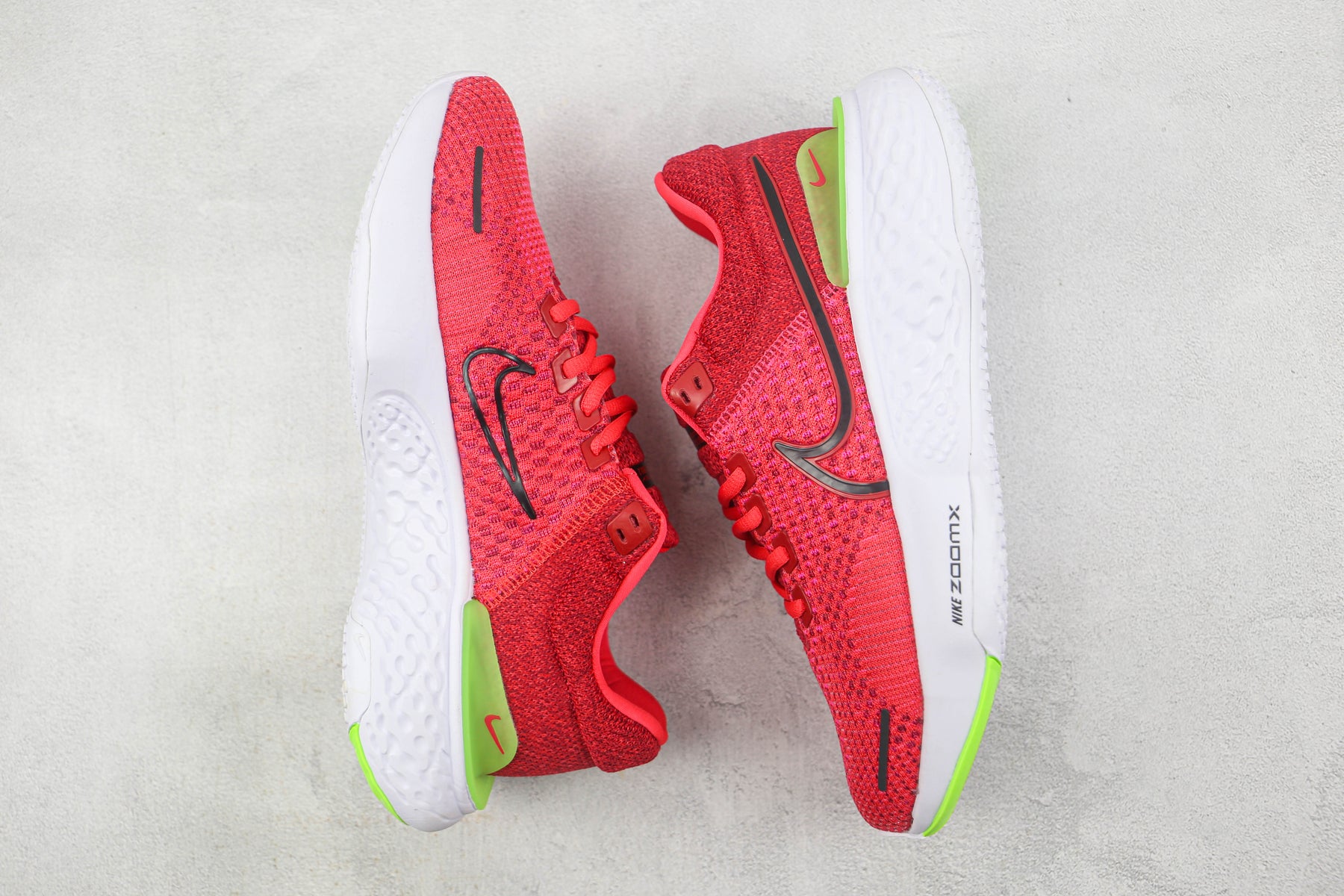 Nike Air ZoomX Invencible Run FK
