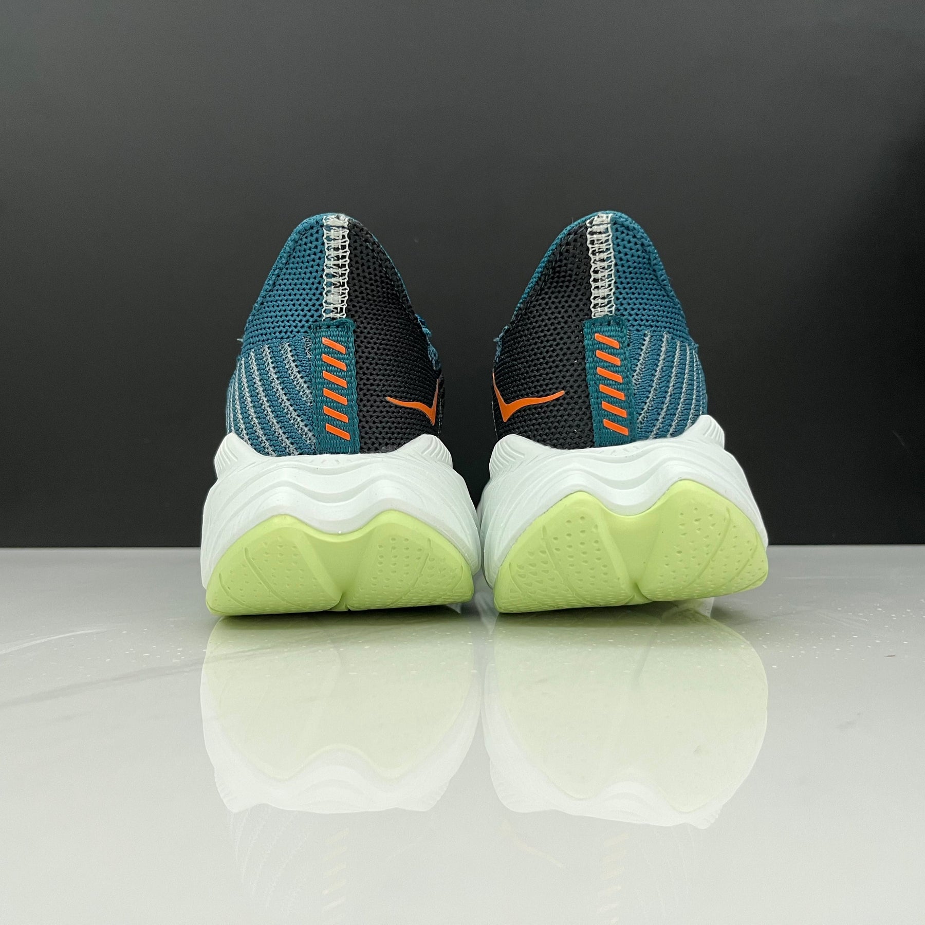 Hoka Carbon X3