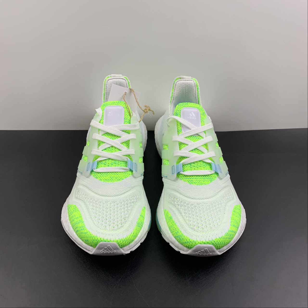 Adidas Ultraboost 22