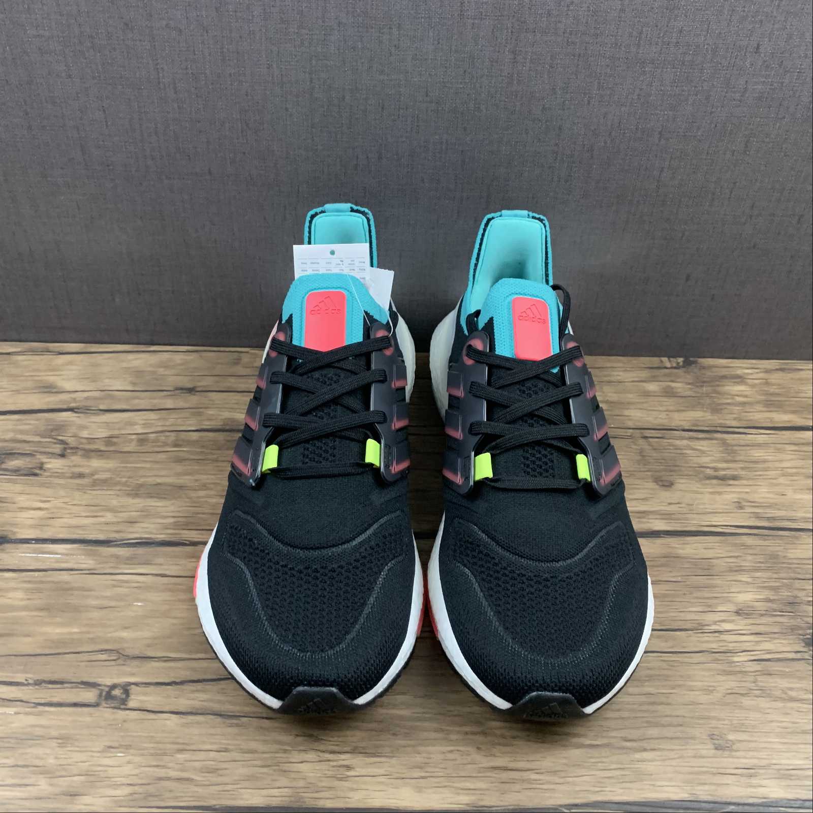 Adidas Ultraboost 22