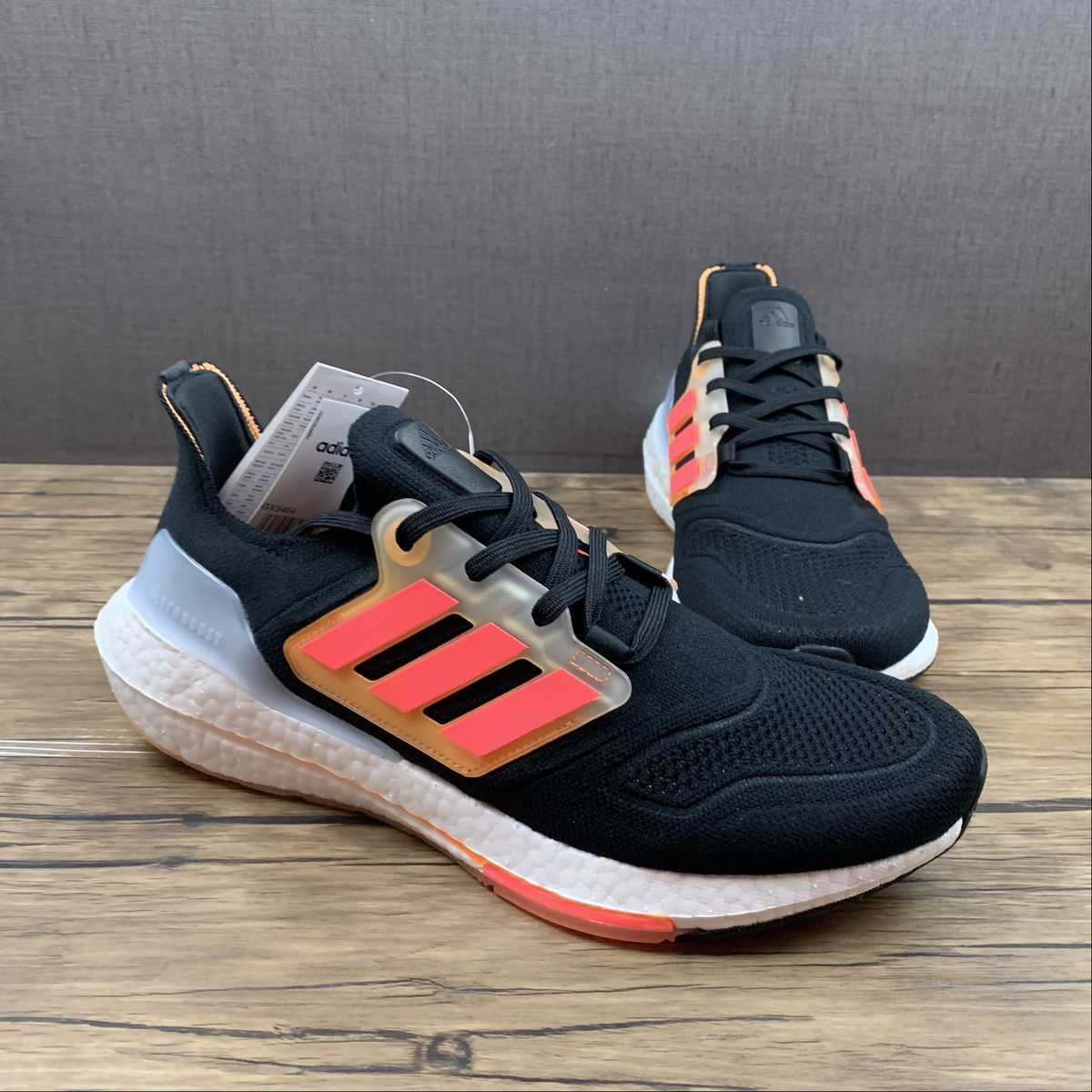 Adidas Ultraboost 22