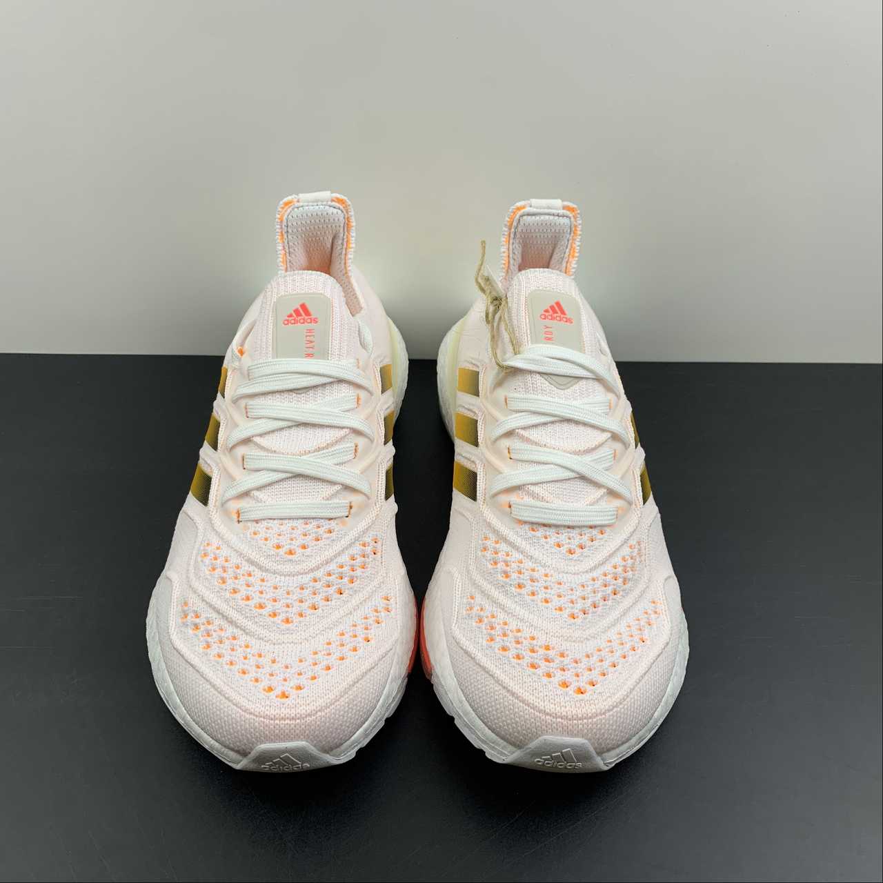 Adidas Ultraboost 22
