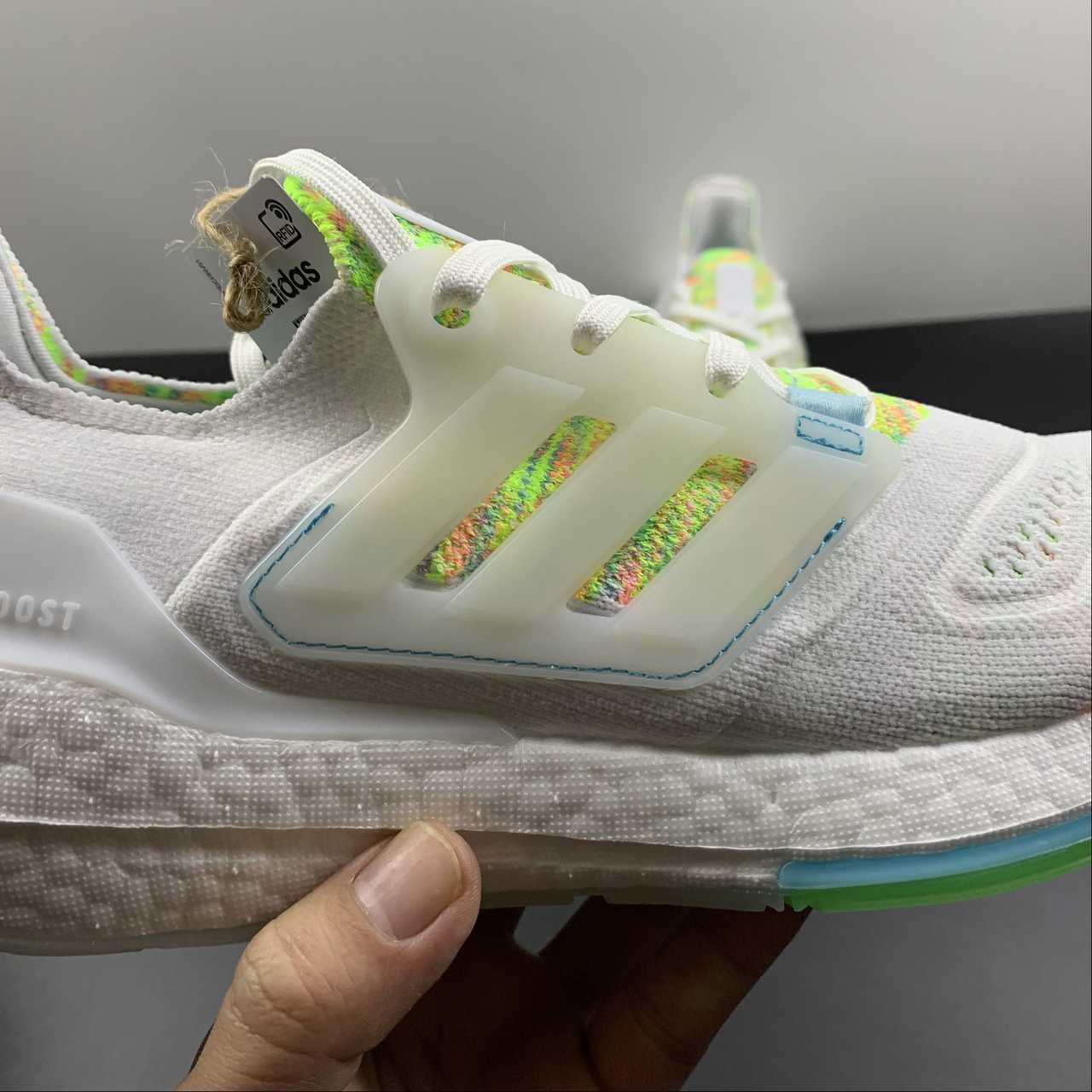 Adidas Ultraboost 22