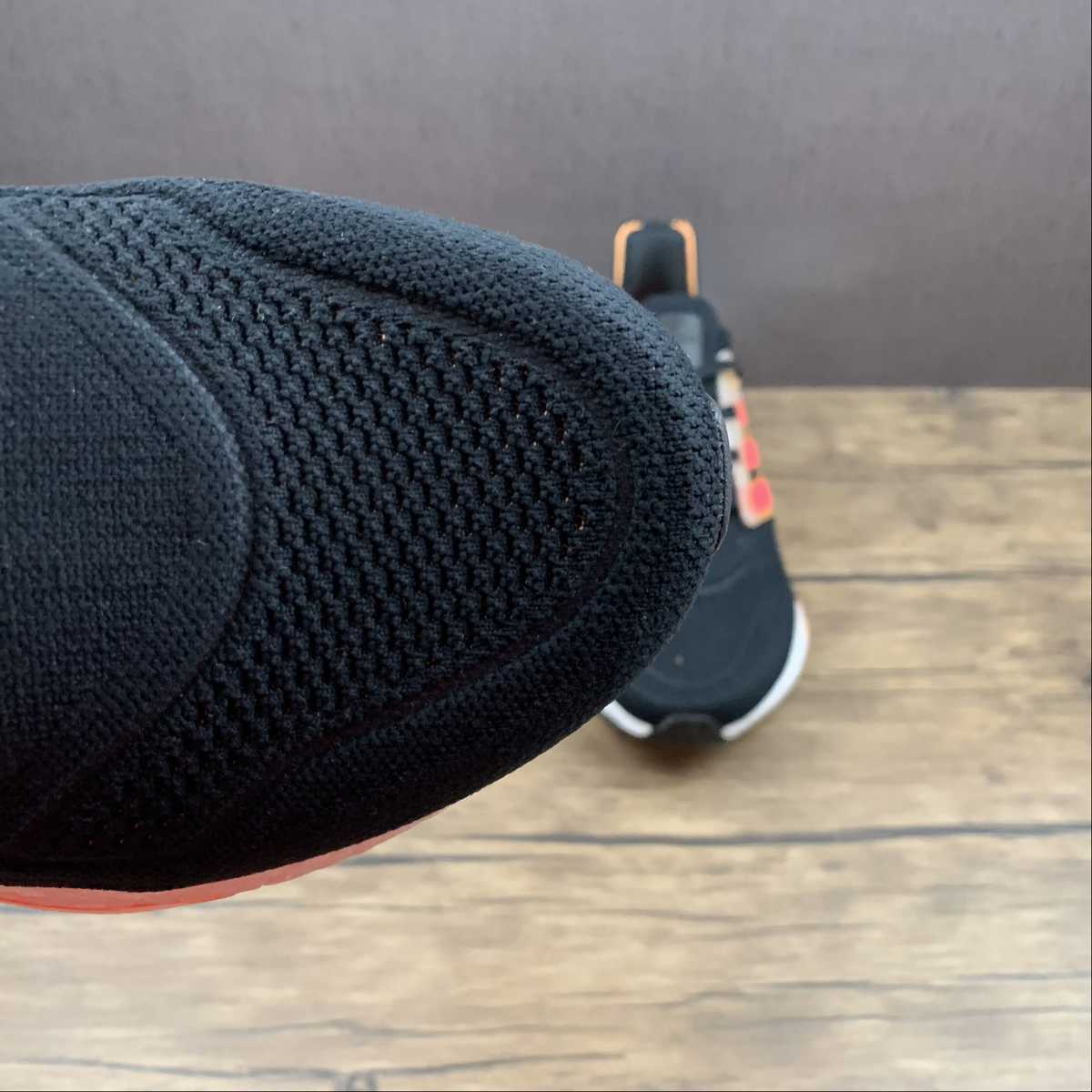 Adidas Ultraboost 22