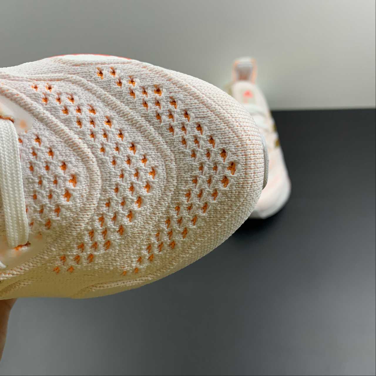 Adidas Ultraboost 22