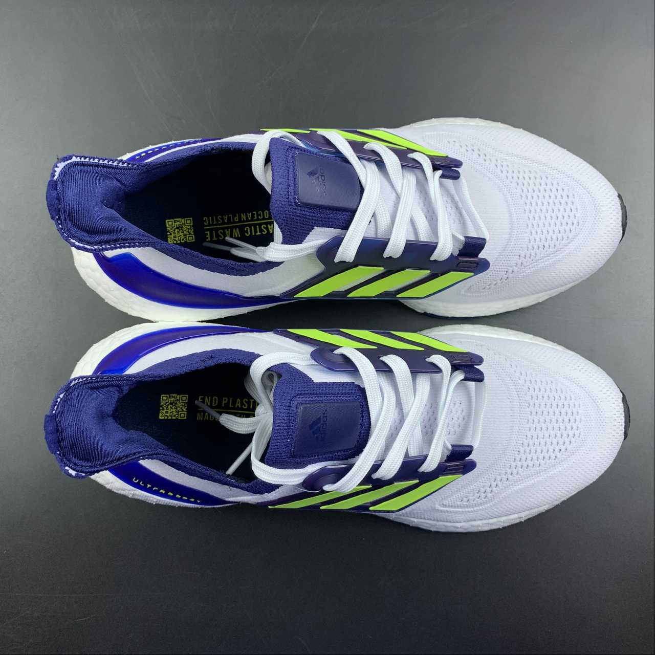 Adidas Ultraboost 22