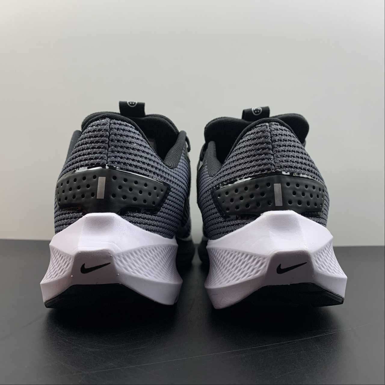 Nike Air Zoom Pegasus 40