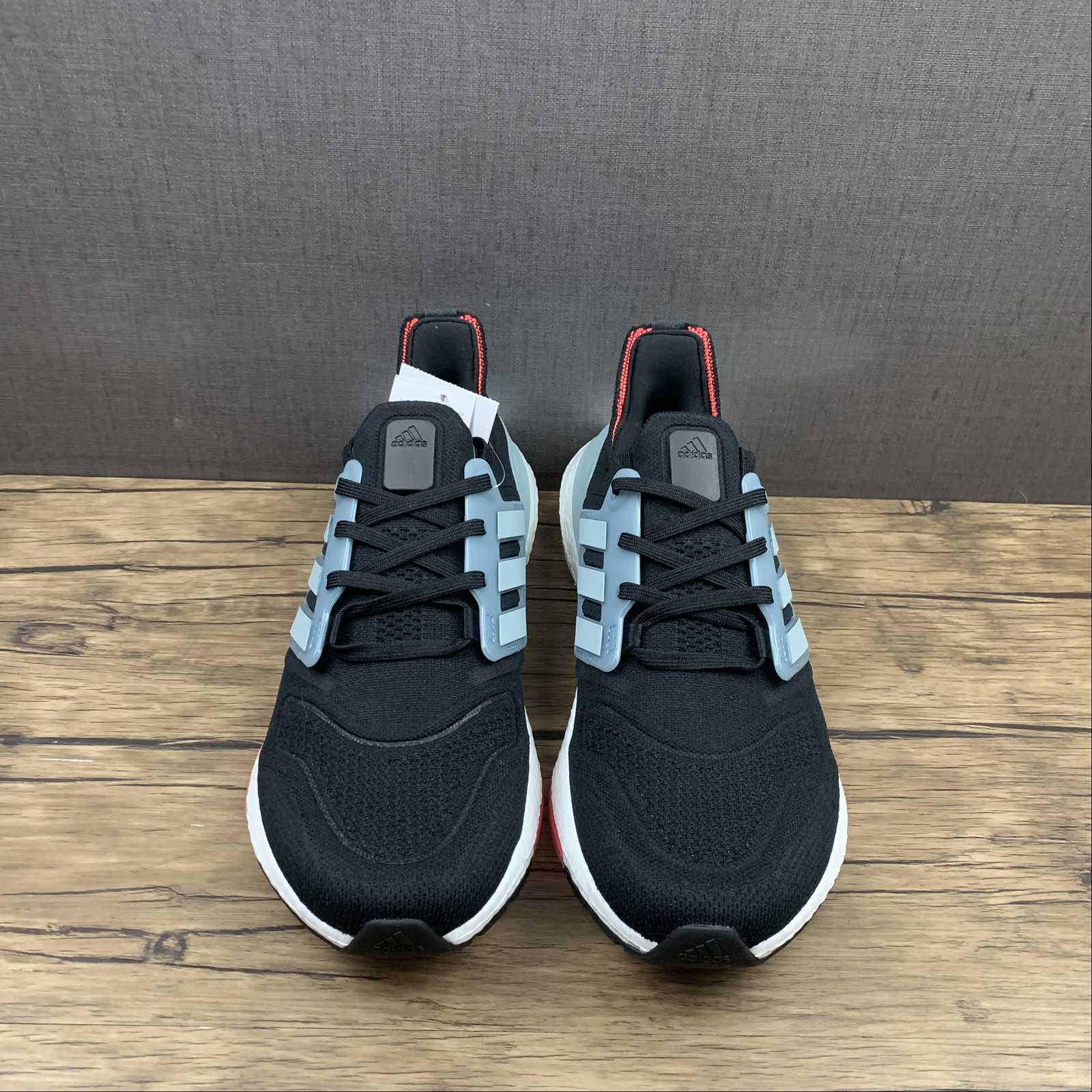 Adidas Ultraboost 22
