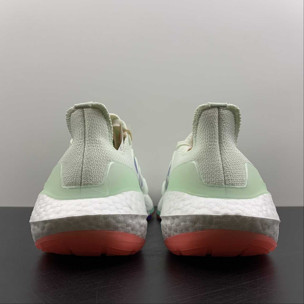 Adidas Ultraboost 22