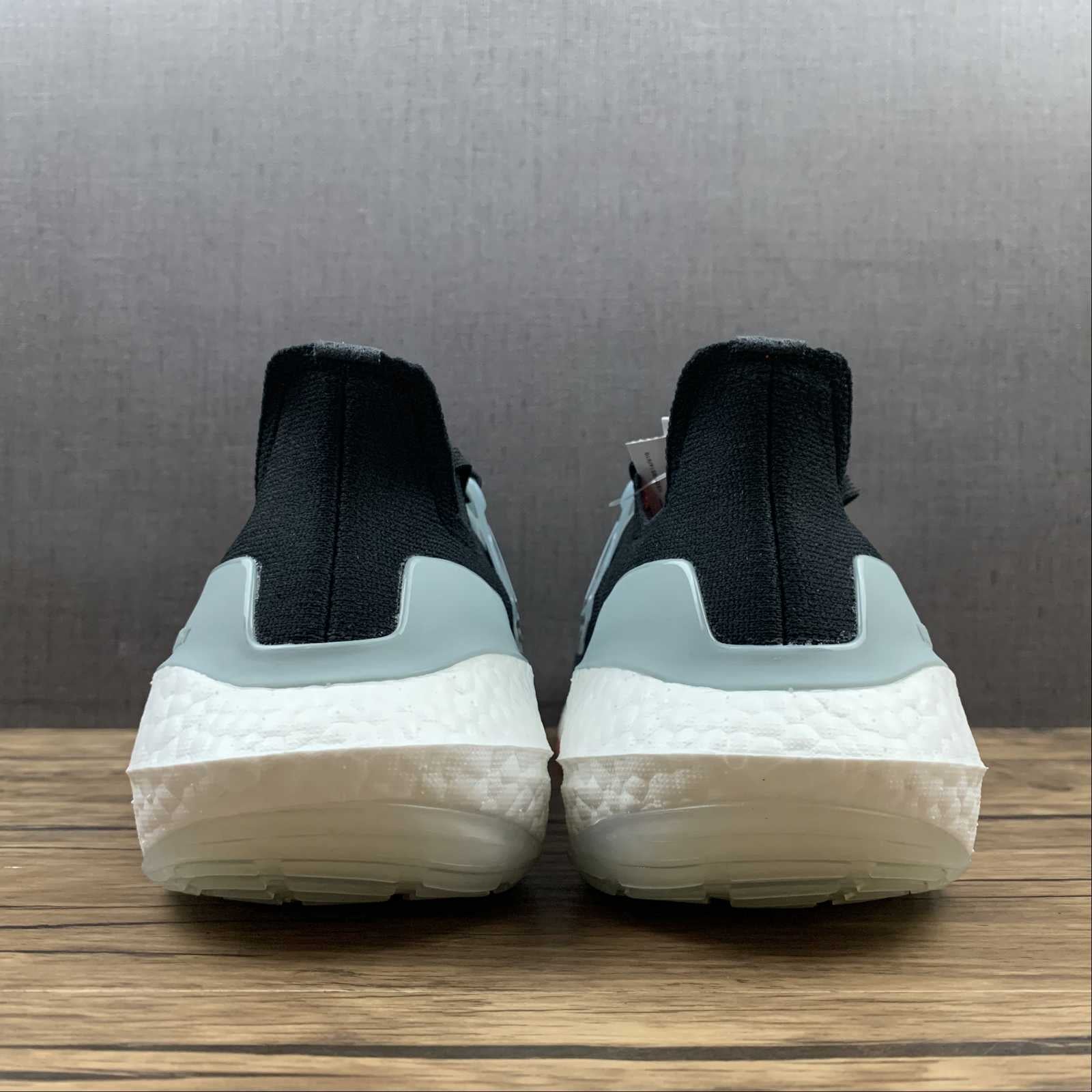 Adidas Ultraboost 22