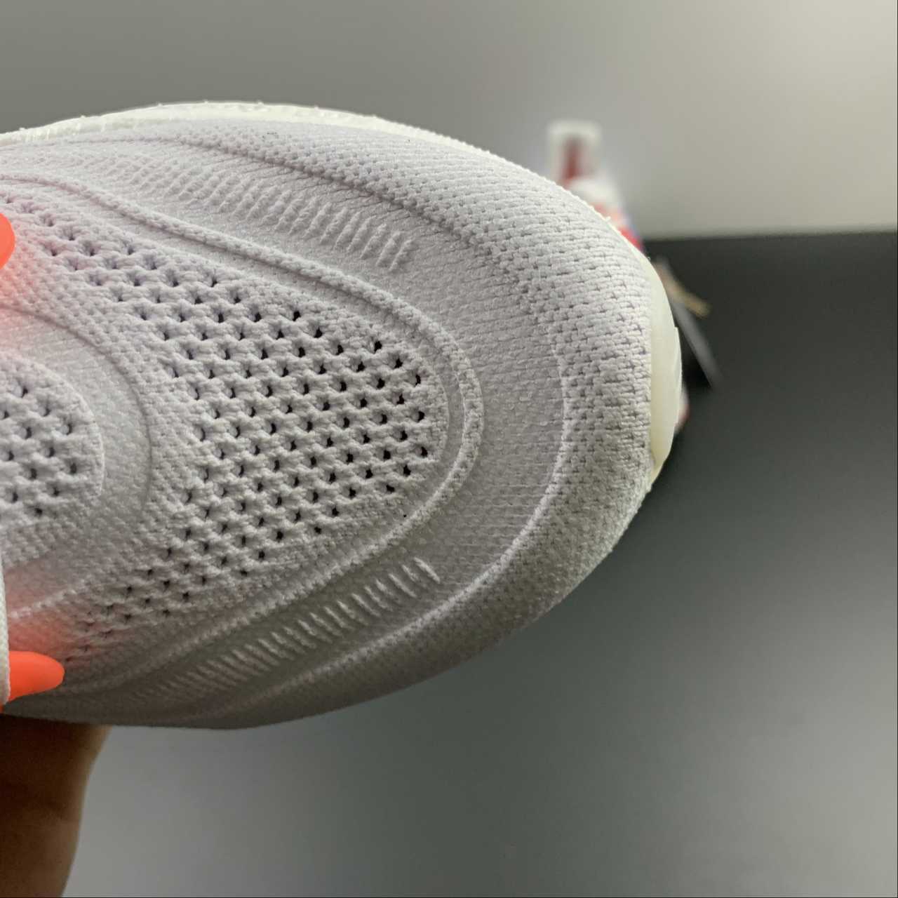 Adidas Ultraboost Light 23