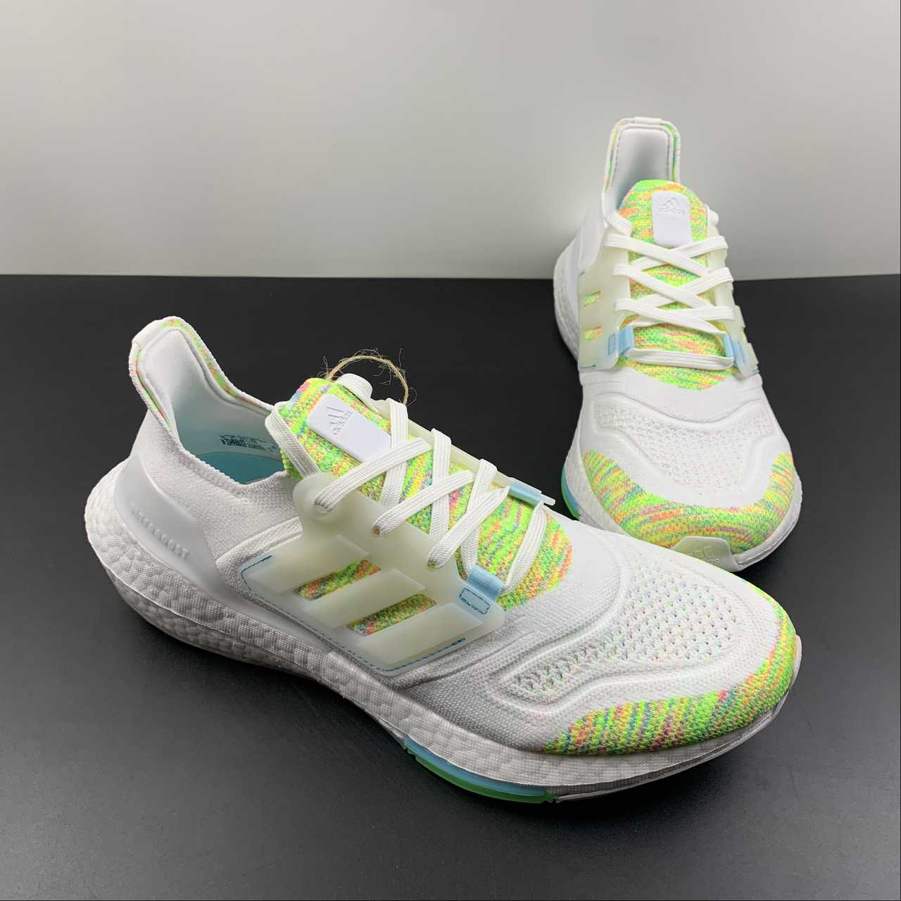 Adidas Ultraboost 22