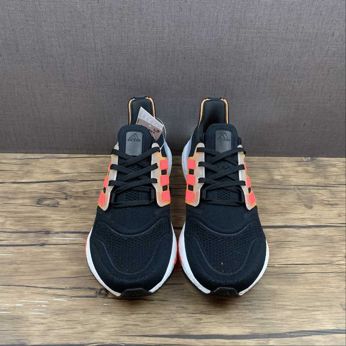 Adidas Ultraboost 22