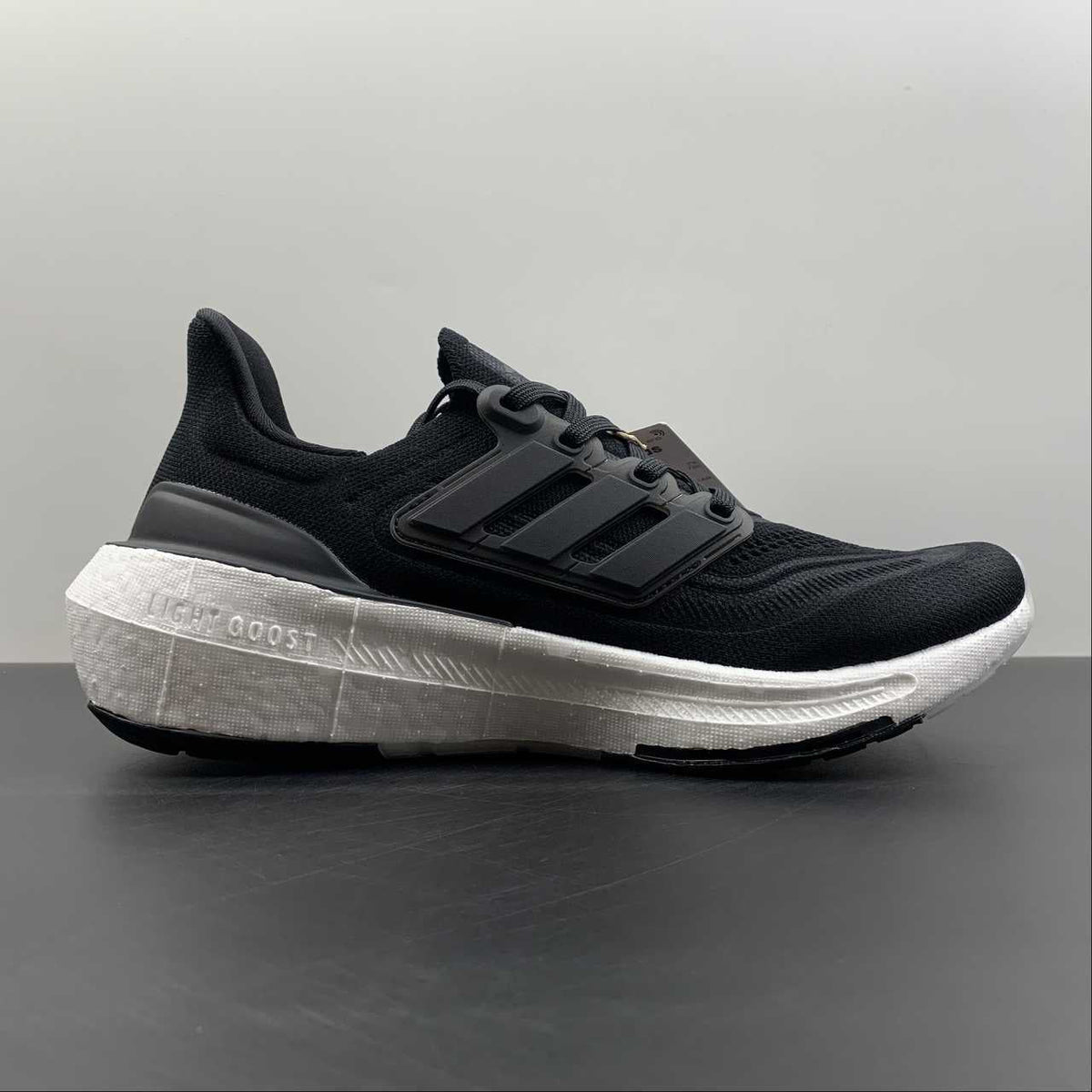 Adidas Ultraboost Light 23