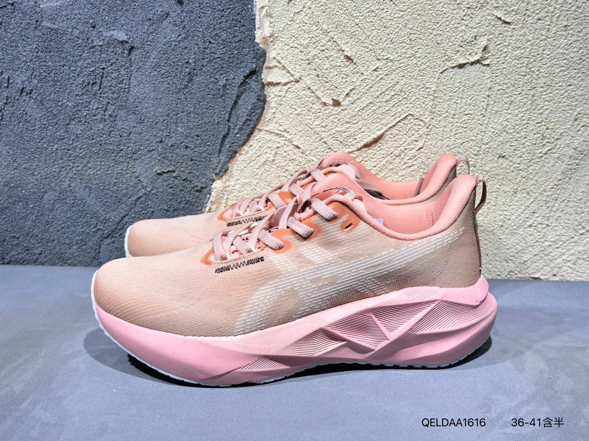 Asics Novablast 5