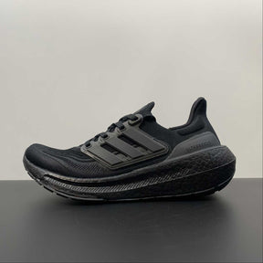 Adidas Ultraboost Light 23