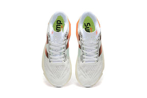 New Balance SC Elite V4