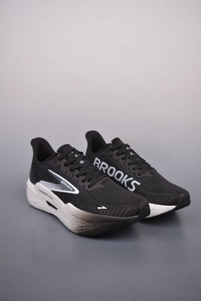 Brooks Hyperion Max