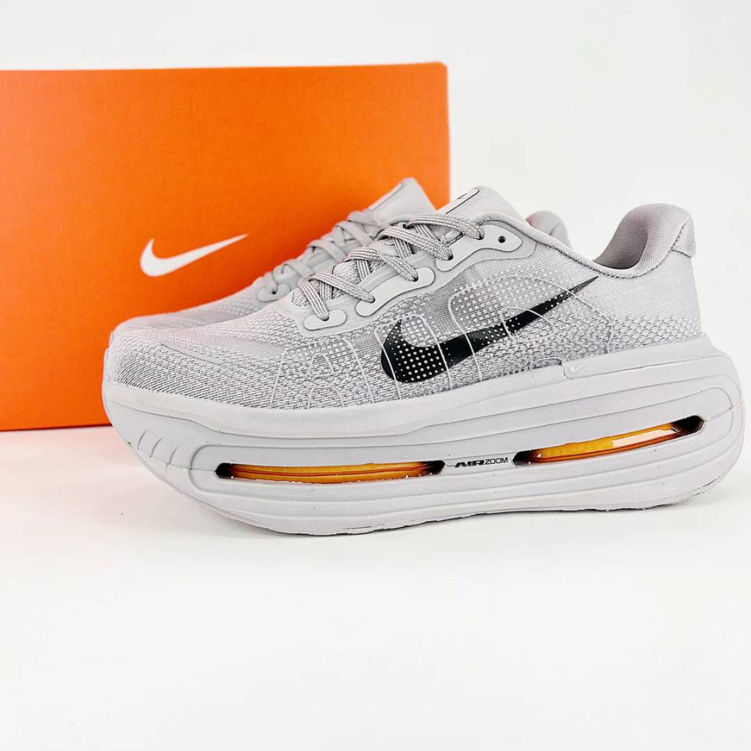 Nike Vomero Premium - Cinza/Laranja