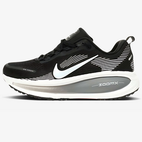 Nike Vomero 18 - Preto/Branco/Cinza