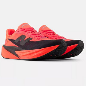New Balance Fuelcell Rebel V5 - Urgent Red Black
