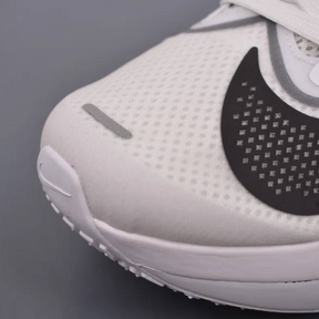 Nike Zoom Fly 6 - Branco/Preto