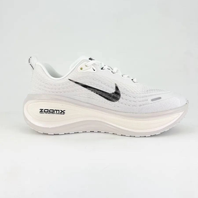 Nike Vomero Plus - Branco/Preto