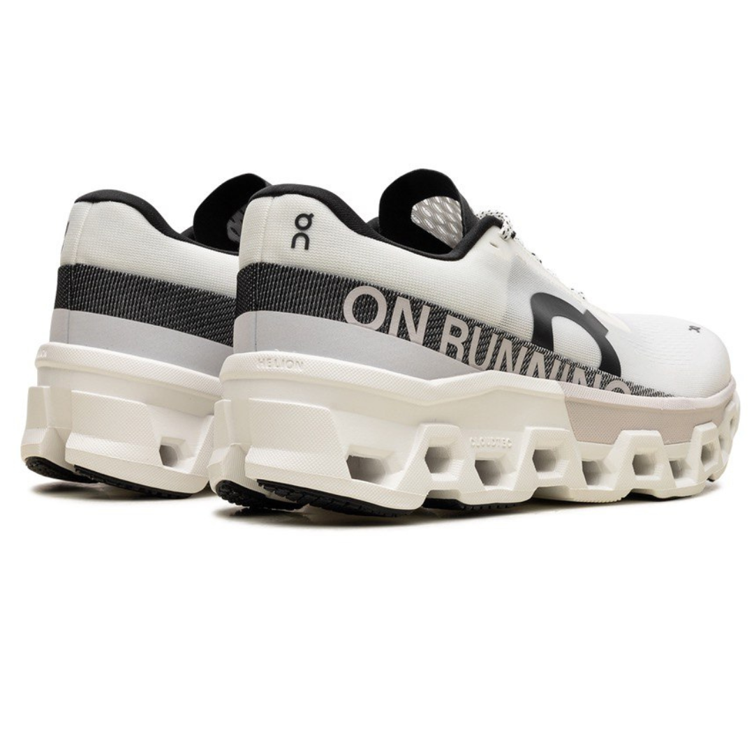 On Running Cloudmonster 2 WMNS "Undyed/Frost" "Undyed/Frost"