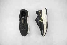 Nike Air ZoomX Invencible Run FK