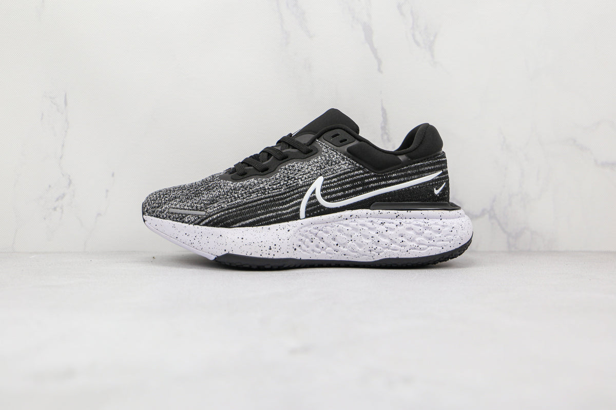 Nike Air ZoomX Invencible Run FK