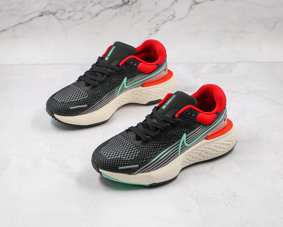 Nike Air ZoomX Invencible Run FK