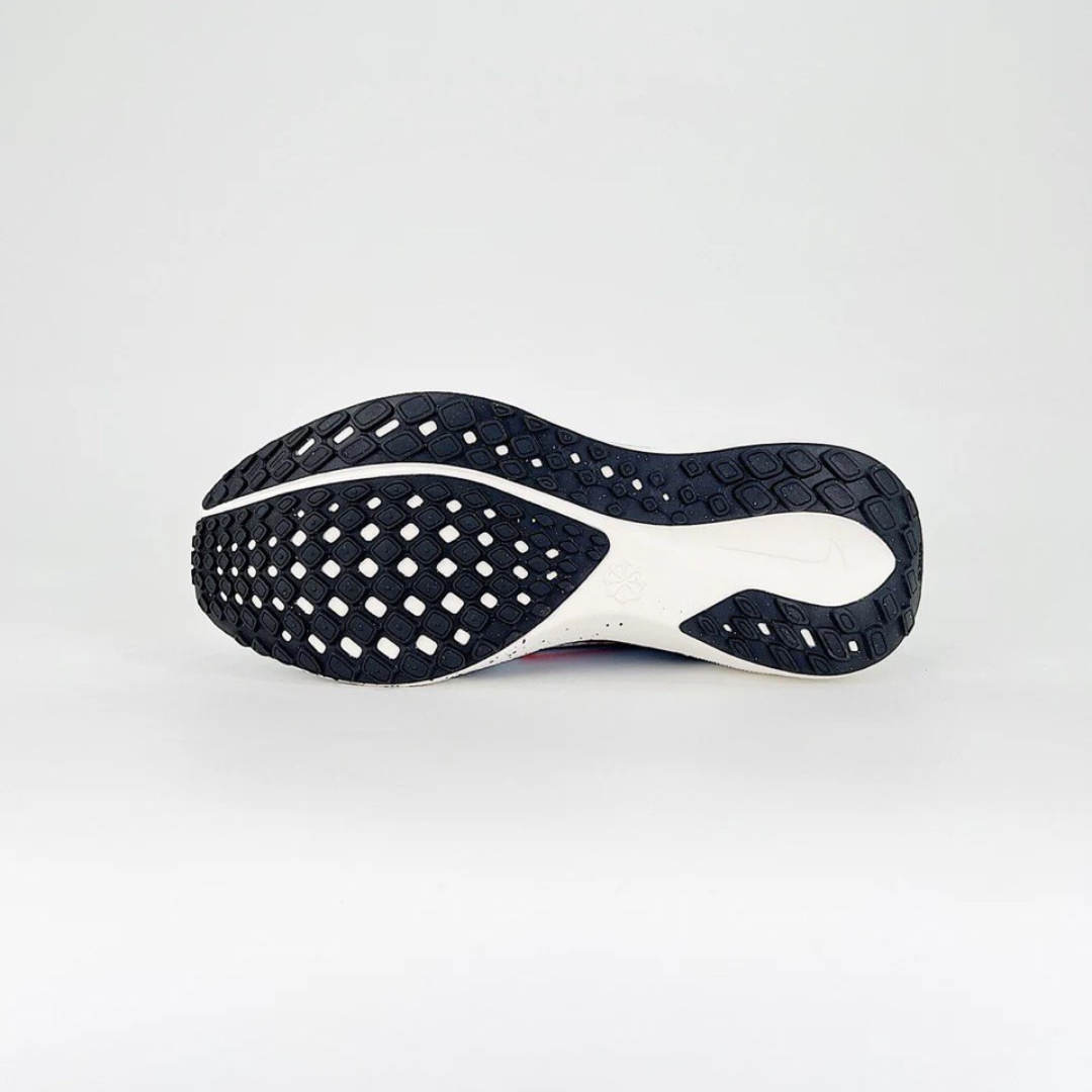 Nike Air Zoom Pegasus 41 - Branco/Azul/Amarelo/Vermelho