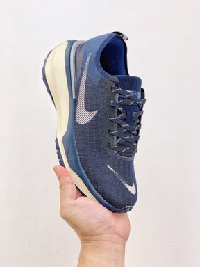 Nike Air Zoom X Invincible Run 3