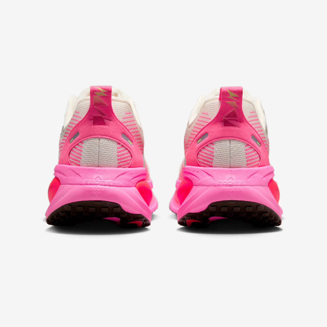 Nike Vomero 18 - Rosa/Bege
